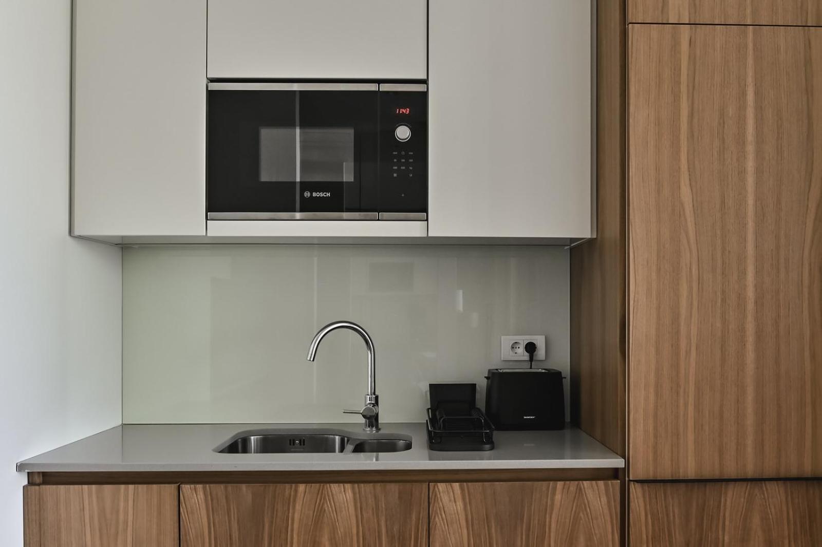 Escape - Waterfront Bw Aqua Apartment Belgrad